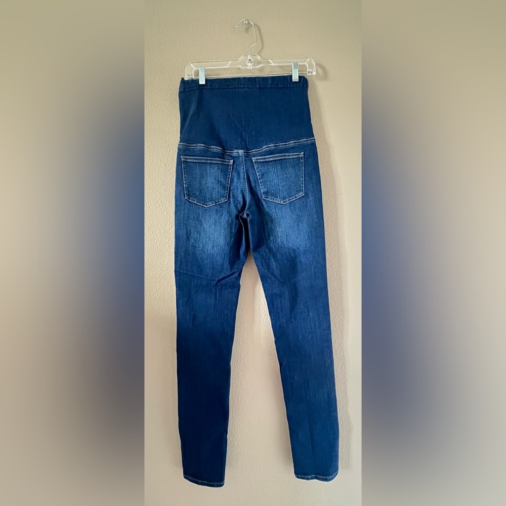 Uniqlo Maternity Skinny Jeans - Picture 4 of 9